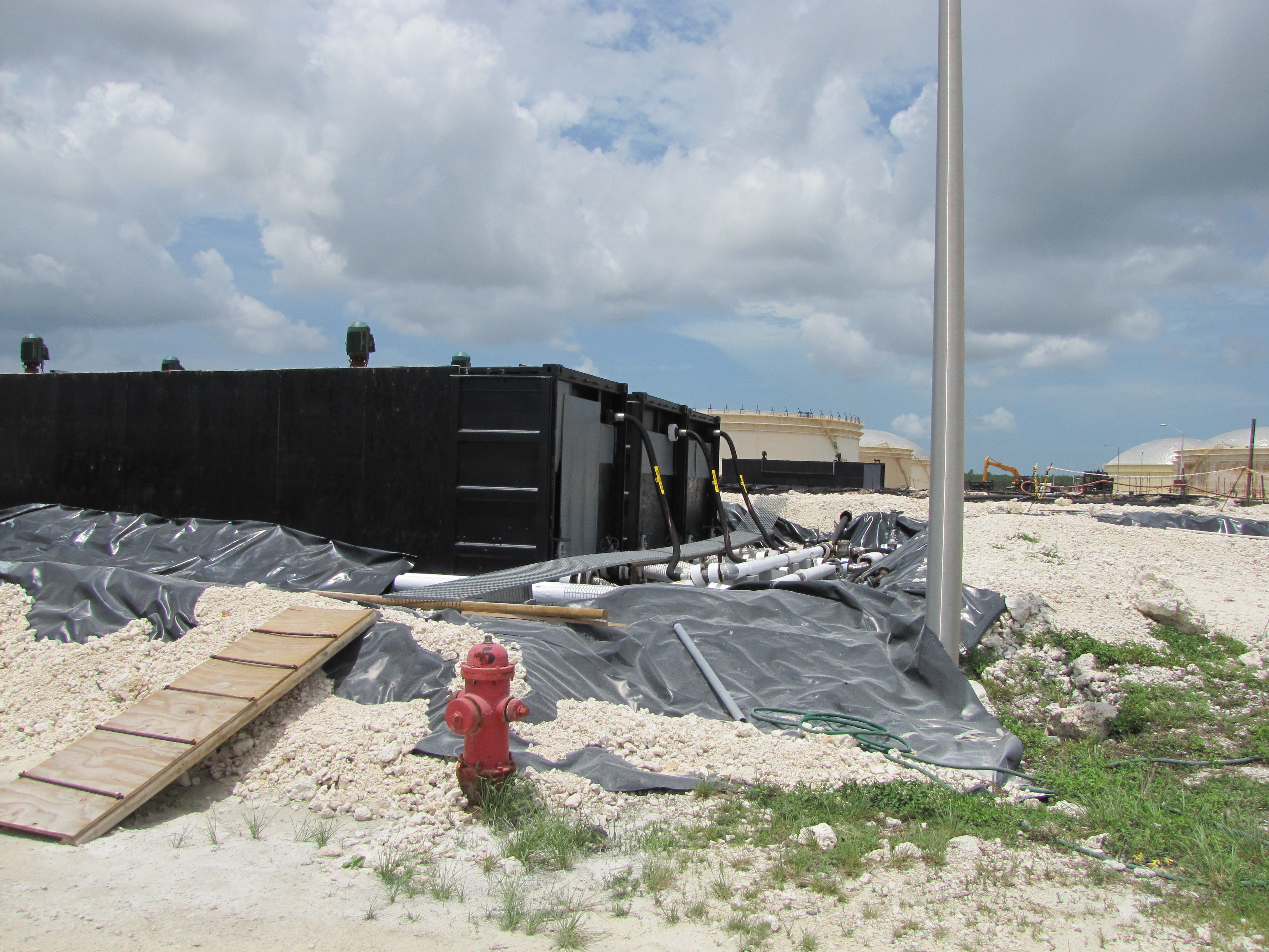 Mobile heating and mixing tanks at the South Riding Point Terminal