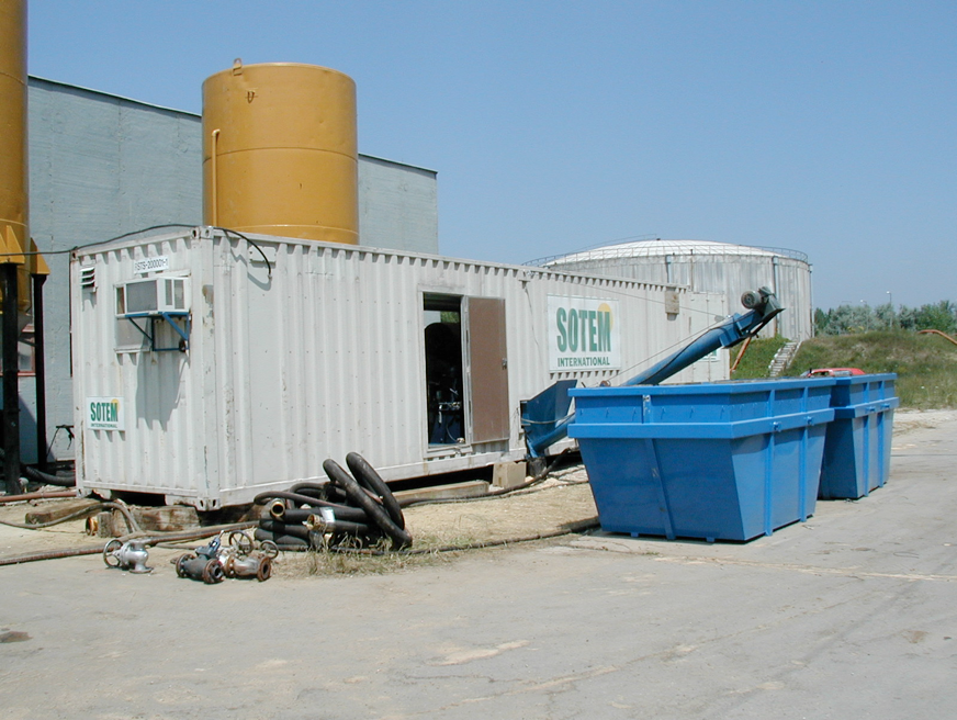 Containerized sludge-processing system used for the CEVA Hungary project