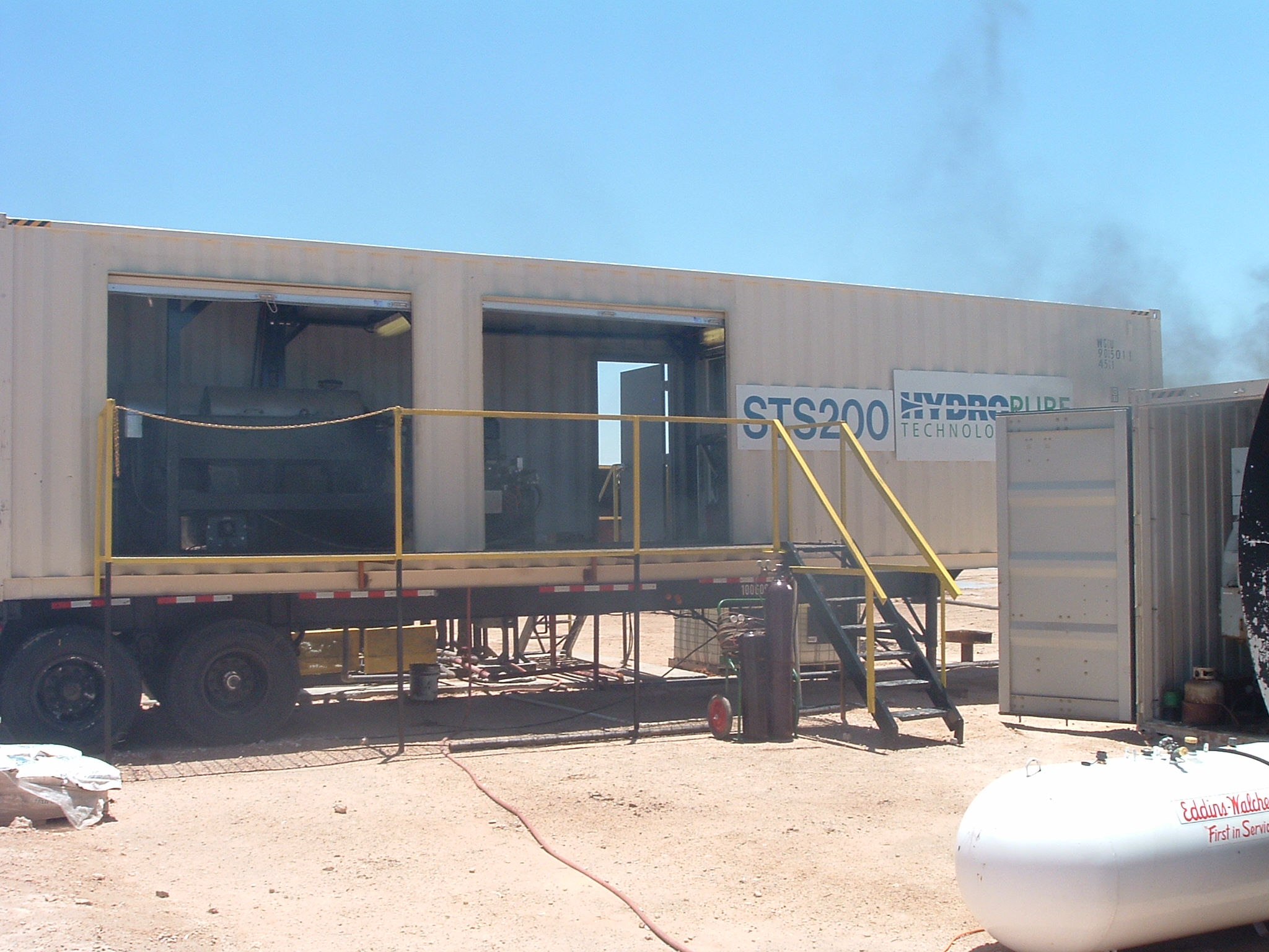 Containerized HydroPure STS sludge treatment system at a project site